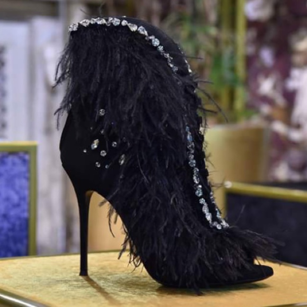 giuseppe zanotti NIB feathers & crystals (black) - Picture 4 of 13